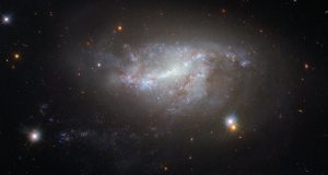 Галактика NGC 5917.