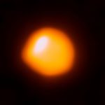 Телескоп ALMA показал звезду-монстра Бетельгейзе