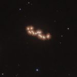 Телескоп «Хаббл» показал «вальс» двух коричневых карликов