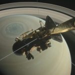 Космическая станция «Кассини» начала погружение в атмосферу Сатурна